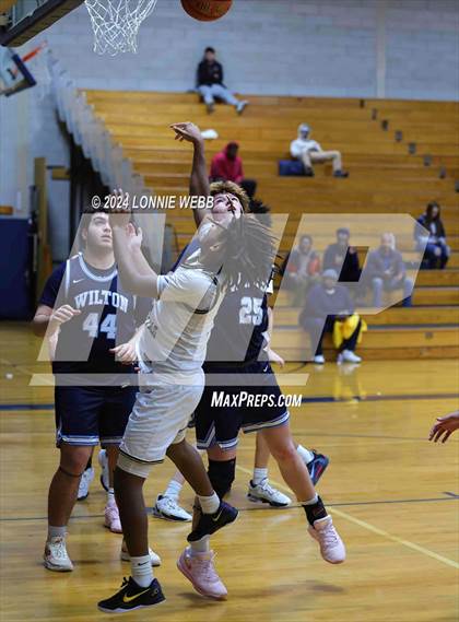 Thumbnail 1 in Wilton @ West Hempstead (New York Holiday Invitational) photogallery.