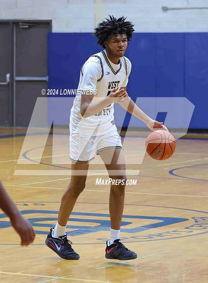 Thumbnail 1 in Wilton @ West Hempstead (New York Holiday Invitational) photogallery.