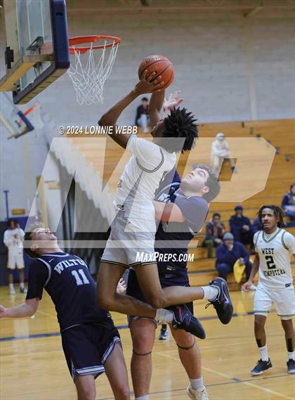 Thumbnail 2 in Wilton @ West Hempstead (New York Holiday Invitational) photogallery.