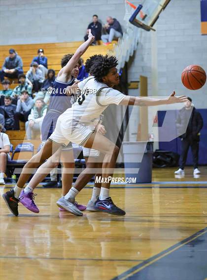 Thumbnail 1 in Wilton @ West Hempstead (New York Holiday Invitational) photogallery.