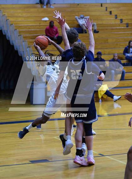 Thumbnail 2 in Wilton @ West Hempstead (New York Holiday Invitational) photogallery.