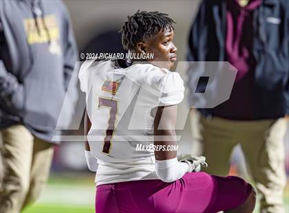 Thumbnail 2 in Riverdale @ Fort Myers (FHSAA 5A Regional Semifinal) photogallery.