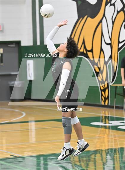 Thumbnail 2 in Sunnyslope vs. Alhambra (Parents Night) photogallery.
