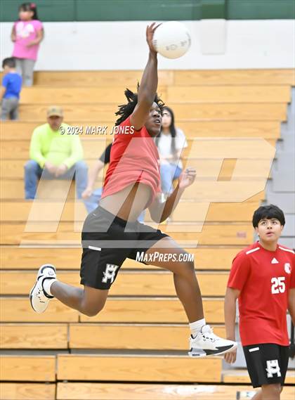 Thumbnail 2 in Sunnyslope vs. Alhambra (Parents Night) photogallery.