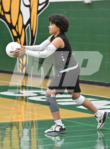 Thumbnail 2 in Sunnyslope vs. Alhambra (Parents Night) photogallery.