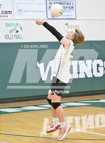Thumbnail 1 in Sunnyslope vs. Alhambra (Parents Night) photogallery.