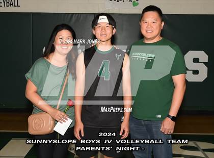 Thumbnail 2 in Sunnyslope vs. Alhambra (Parents Night) photogallery.