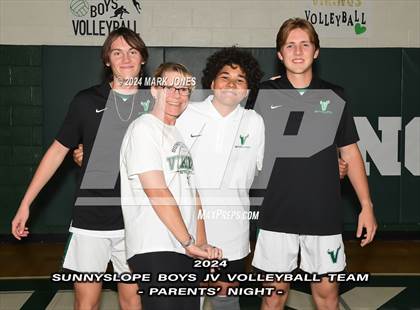 Thumbnail 2 in Sunnyslope vs. Alhambra (Parents Night) photogallery.