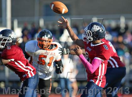 Thumbnail 3 in DuVal @ Bowie photogallery.
