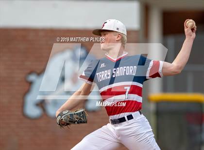 Thumbnail 2 in Gray's Creek @ Terry Sanford photogallery.