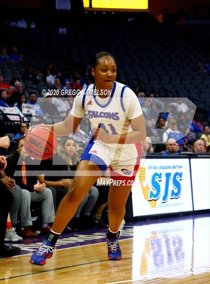Thumbnail 1 in Merced vs Christian Brothers (CIF SJS D3 Final) photogallery.