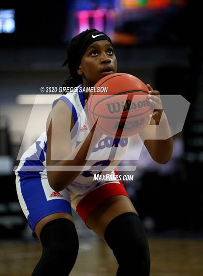 Thumbnail 3 in Merced vs Christian Brothers (CIF SJS D3 Final) photogallery.