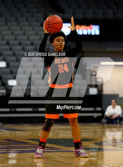 Thumbnail 3 in Merced vs Christian Brothers (CIF SJS D3 Final) photogallery.