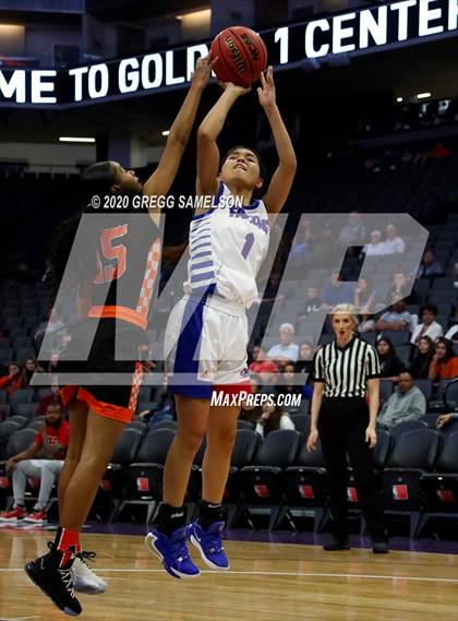Thumbnail 1 in Merced vs Christian Brothers (CIF SJS D3 Final) photogallery.
