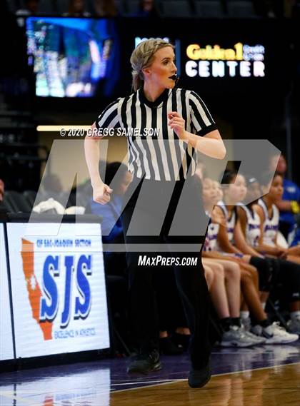 Thumbnail 3 in Merced vs Christian Brothers (CIF SJS D3 Final) photogallery.