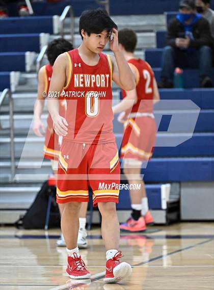 Thumbnail 2 in Newport - Bellevue vs Wenatchee (T-Town Throwdown) photogallery.