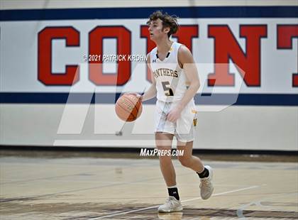 Thumbnail 1 in Newport - Bellevue vs Wenatchee (T-Town Throwdown) photogallery.