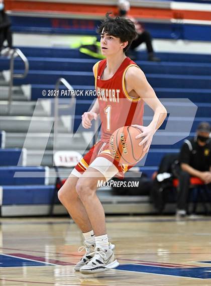 Thumbnail 1 in Newport - Bellevue vs Wenatchee (T-Town Throwdown) photogallery.