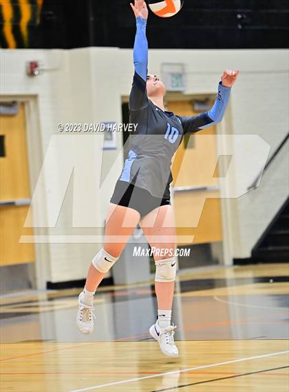 Thumbnail 1 in Vista PEAK Prep vs Lakewood photogallery.