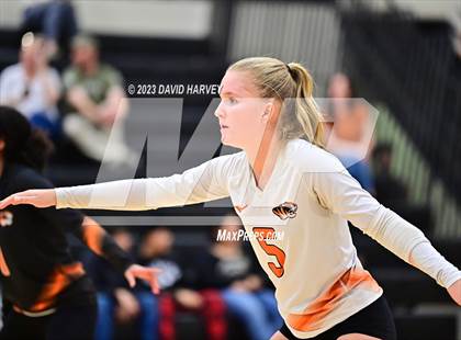 Thumbnail 2 in Vista PEAK Prep vs Lakewood photogallery.