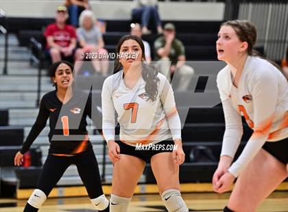 Thumbnail 2 in Vista PEAK Prep vs Lakewood photogallery.