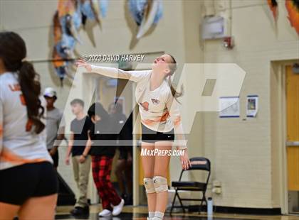 Thumbnail 2 in Vista PEAK Prep vs Lakewood photogallery.