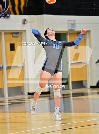 Thumbnail 2 in Vista PEAK Prep vs Lakewood photogallery.