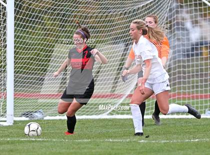 Thumbnail 3 in Portland vs Cromwell (Shoreline Semifinal) photogallery.