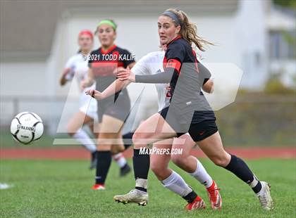 Thumbnail 3 in Portland vs Cromwell (Shoreline Semifinal) photogallery.
