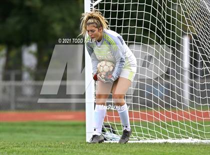 Thumbnail 2 in Portland vs Cromwell (Shoreline Semifinal) photogallery.