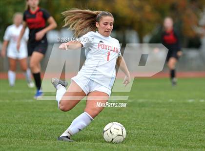Thumbnail 2 in Portland vs Cromwell (Shoreline Semifinal) photogallery.