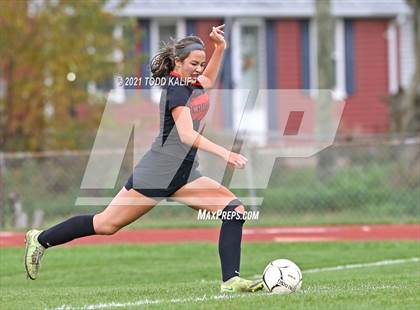 Thumbnail 3 in Portland vs Cromwell (Shoreline Semifinal) photogallery.
