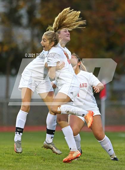 Thumbnail 1 in Portland vs Cromwell (Shoreline Semifinal) photogallery.