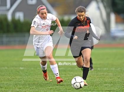 Thumbnail 3 in Portland vs Cromwell (Shoreline Semifinal) photogallery.