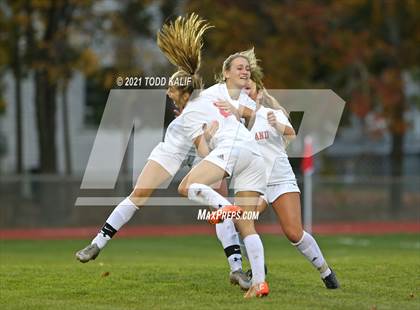 Thumbnail 2 in Portland vs Cromwell (Shoreline Semifinal) photogallery.
