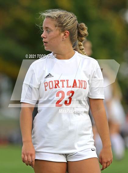 Thumbnail 2 in Portland vs Cromwell (Shoreline Semifinal) photogallery.