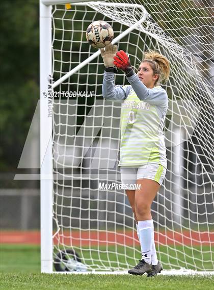 Thumbnail 3 in Portland vs Cromwell (Shoreline Semifinal) photogallery.
