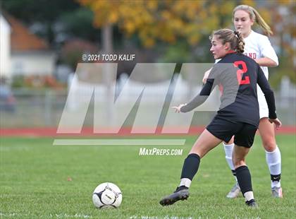 Thumbnail 2 in Portland vs Cromwell (Shoreline Semifinal) photogallery.