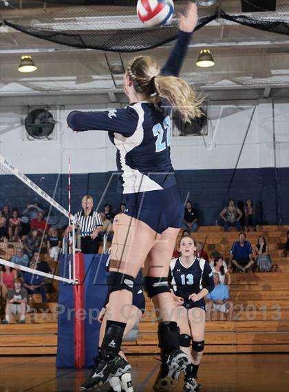 Thumbnail 3 in Chartiers Valley @ Canevin Catholic photogallery.