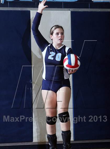 Thumbnail 3 in Chartiers Valley @ Canevin Catholic photogallery.