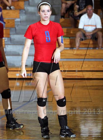 Thumbnail 3 in Chartiers Valley @ Canevin Catholic photogallery.