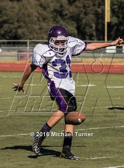 Thumbnail 3 in Lassen @ Foothill photogallery.