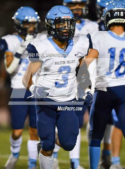 Thumbnail 2 in Grandview vs. Ralston Valley (CHSAA 5A Quarterfinal Playoff) photogallery.