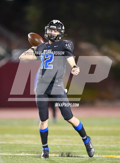 Thumbnail 2 in Grandview vs. Ralston Valley (CHSAA 5A Quarterfinal Playoff) photogallery.