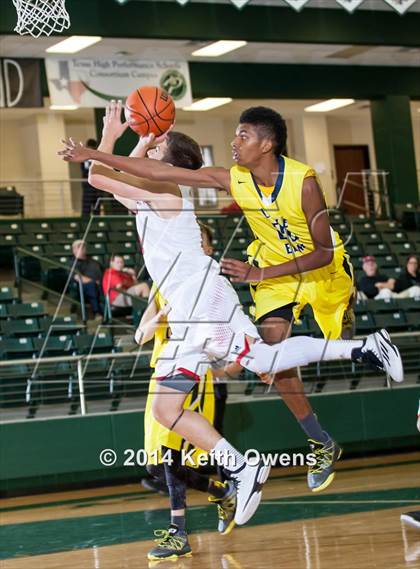 Thumbnail 2 in Marcus vs Little Elm (Prosper ISD Tournament) photogallery.