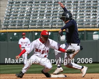 Thumbnail 1 in Mullen vs Regis Jesuit photogallery.