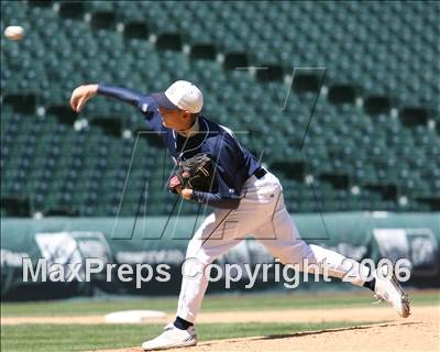 Thumbnail 2 in Mullen vs Regis Jesuit photogallery.