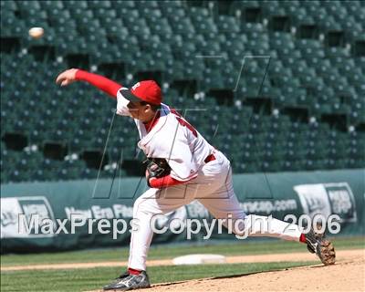 Thumbnail 1 in Mullen vs Regis Jesuit photogallery.