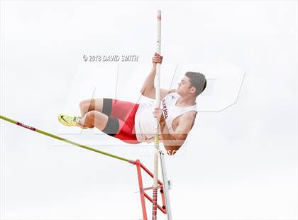 Thumbnail 3 in MSHSAA Class 5 Sectional (Pole Vault) photogallery.