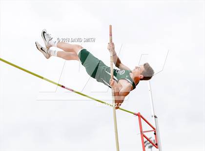 Thumbnail 2 in MSHSAA Class 5 Sectional (Pole Vault) photogallery.